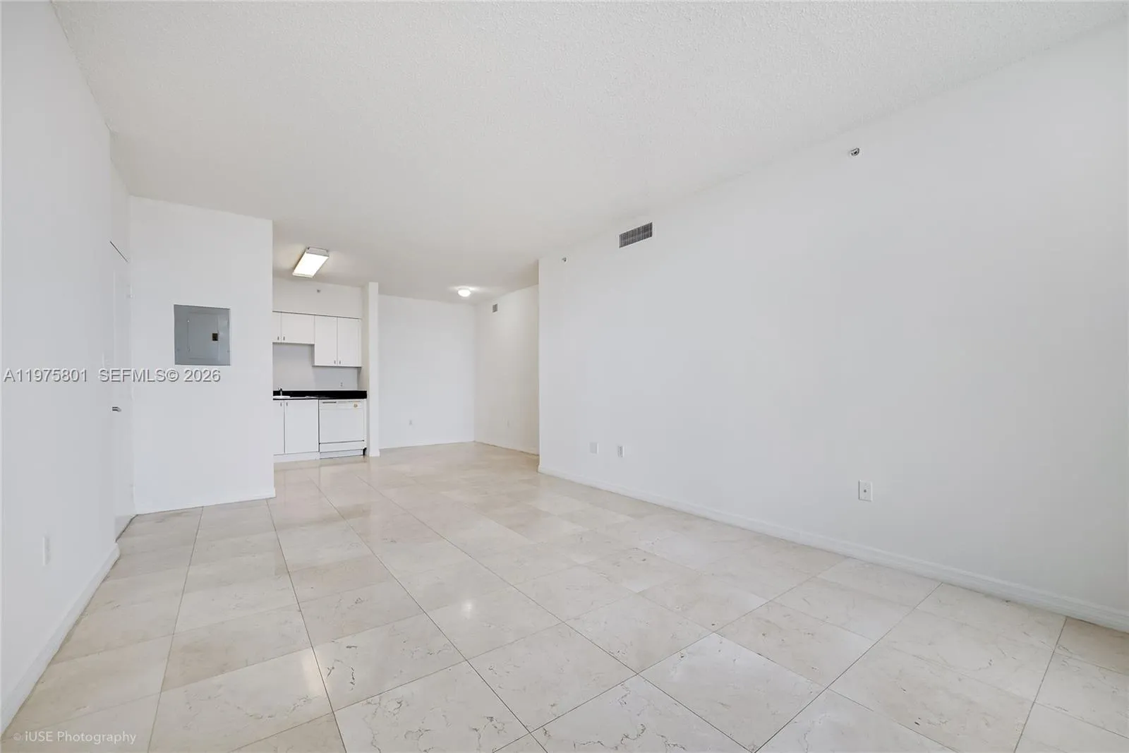 5099 NW 7th St # 01, Miami FL 33126
