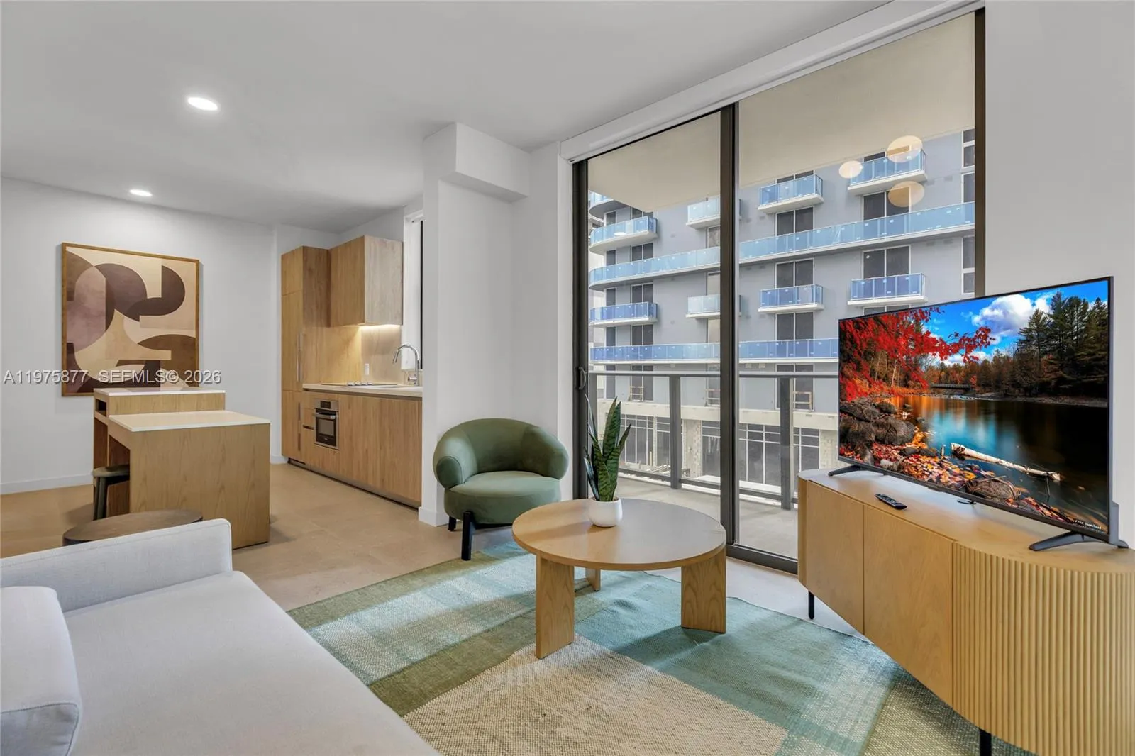 2 bedroom 2 bath for sale at 11 NE 6th St # 407, Miami FL 33132