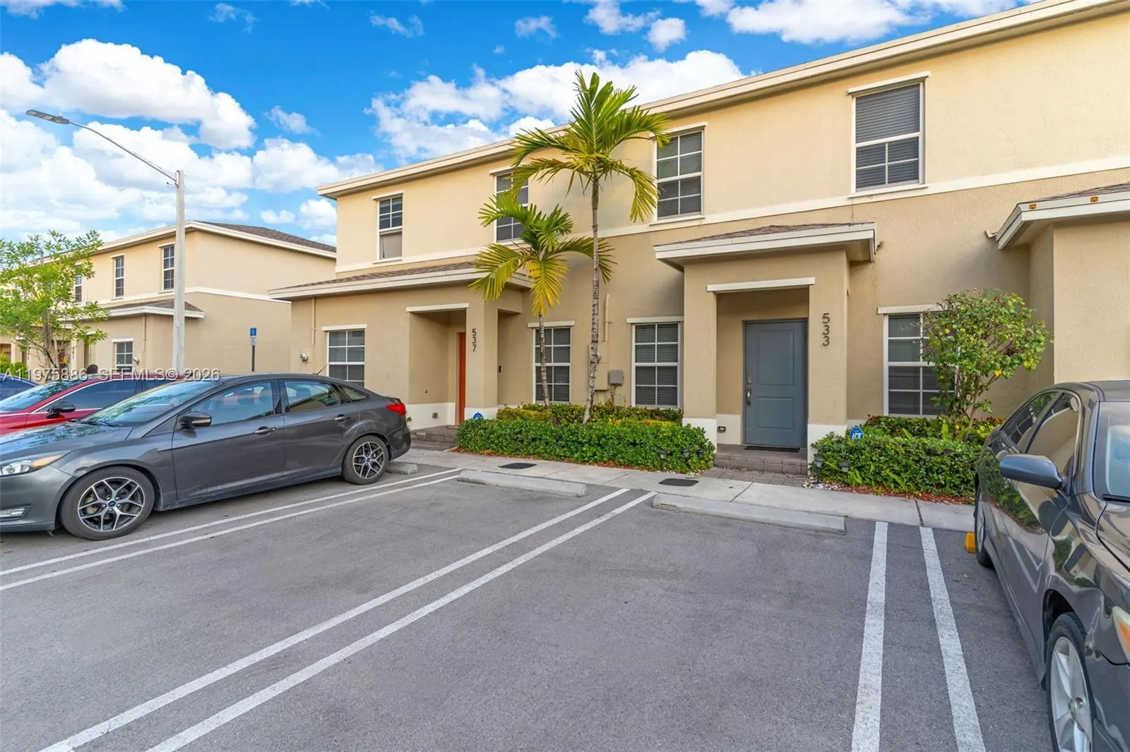 533 NE 5 PL, Homestead FL 33034