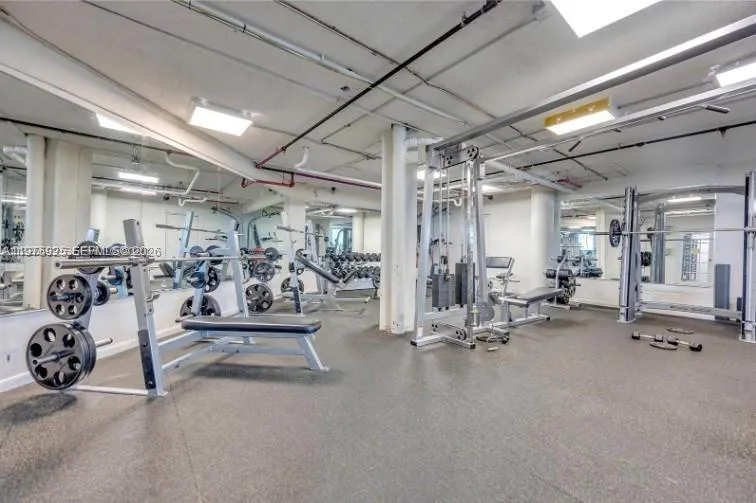 999 Brickell Bay Dr # 2007, Miami FL 33131