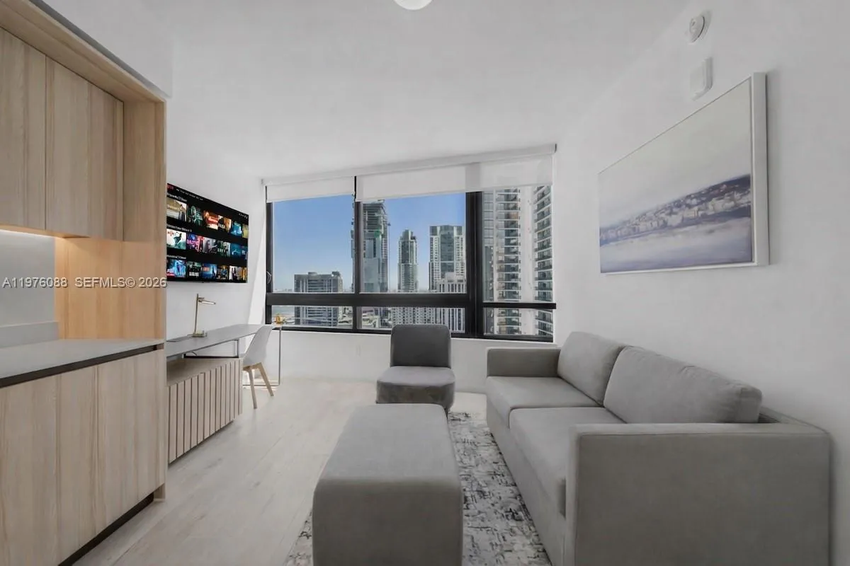 225 N Miami # 3009, Miami FL 33128