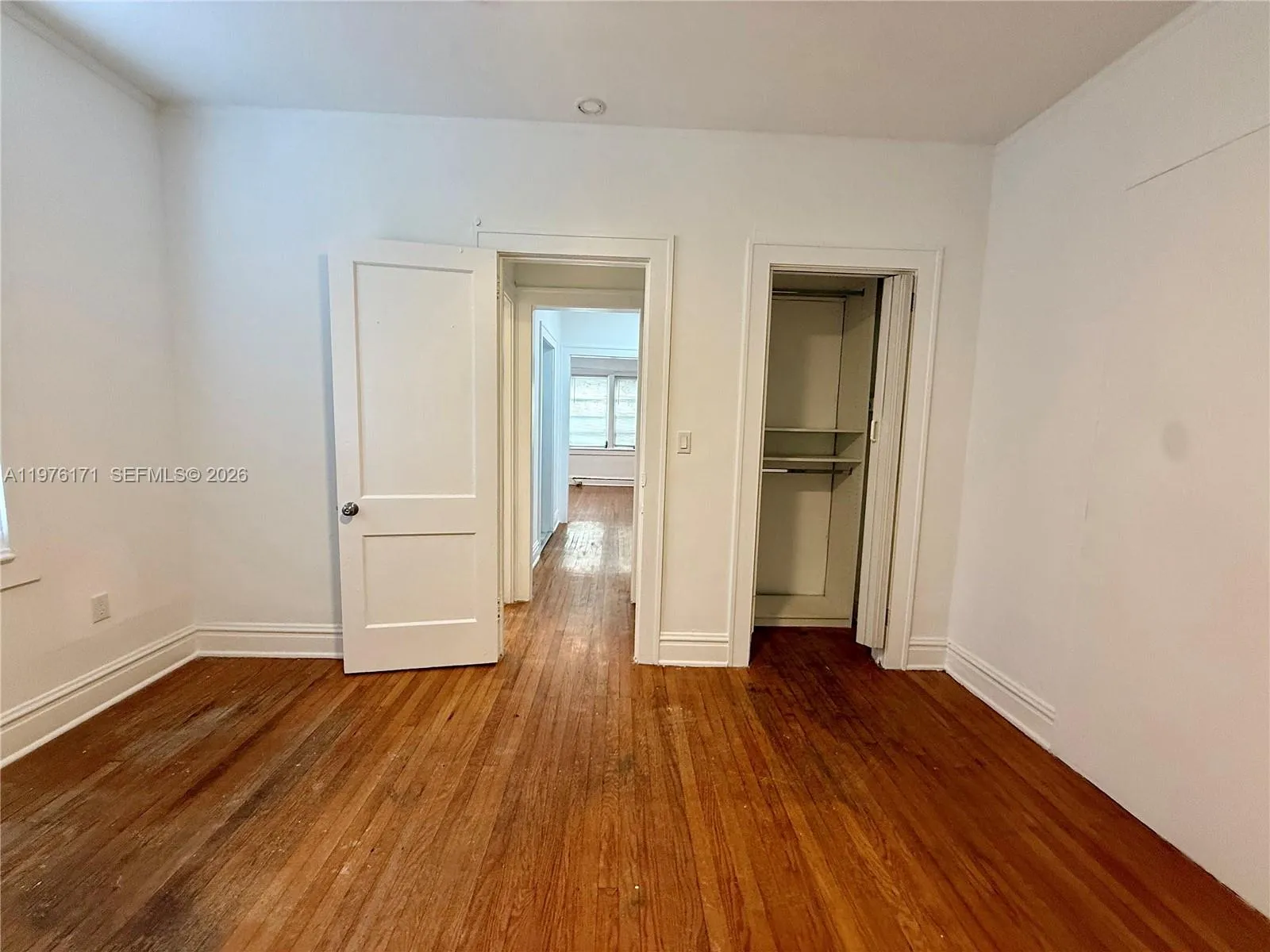 1 bedroom 1 bath for rent at 114 Antilla Ave # 3, Coral Gables FL 33134