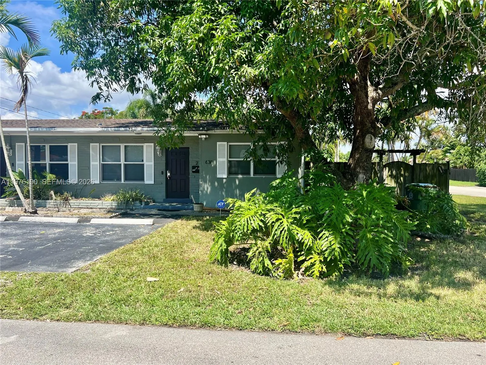 630 NE 15th Ct, Fort Lauderdale FL 33304