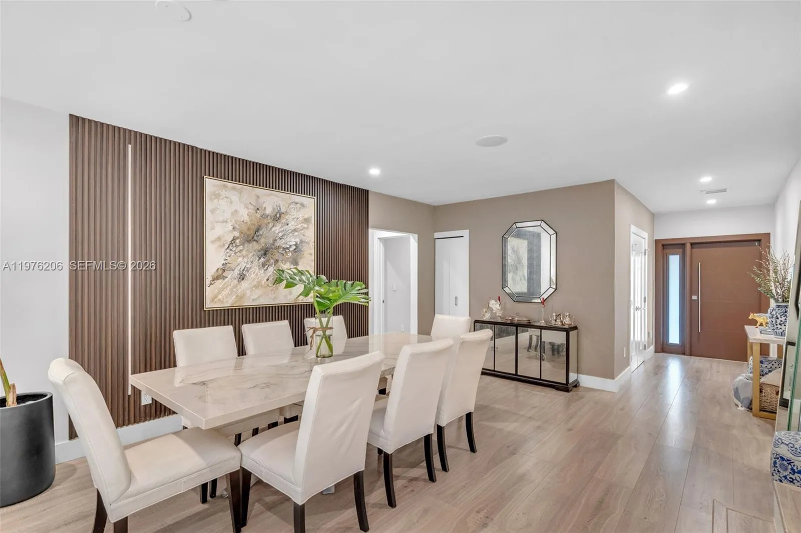 6235 Alton Rd, Miami Beach FL 33140