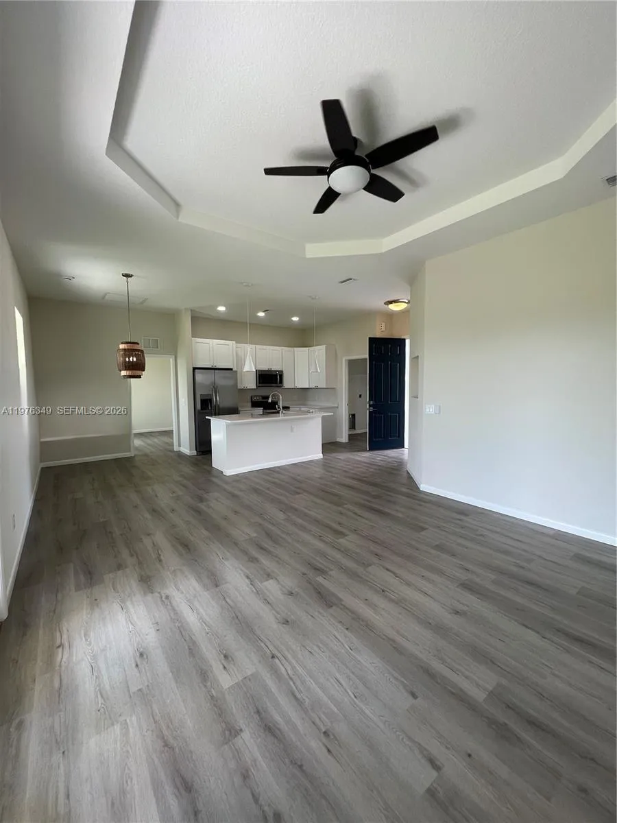 1088 Saturn Ct, La Belle FL 33935