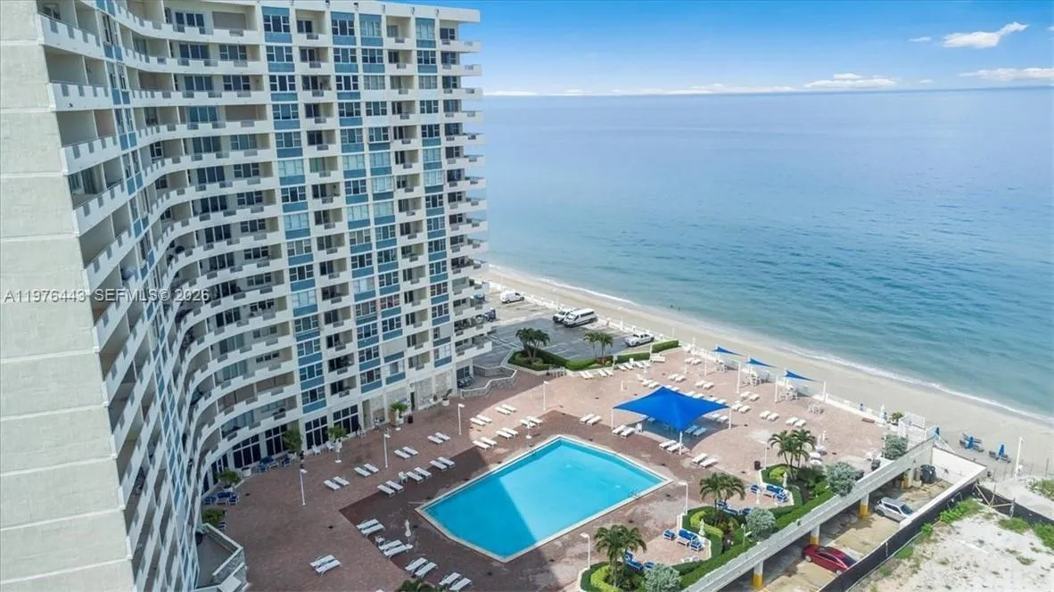 3180 S Ocean Dr # 1018, Hallandale Beach FL 33009