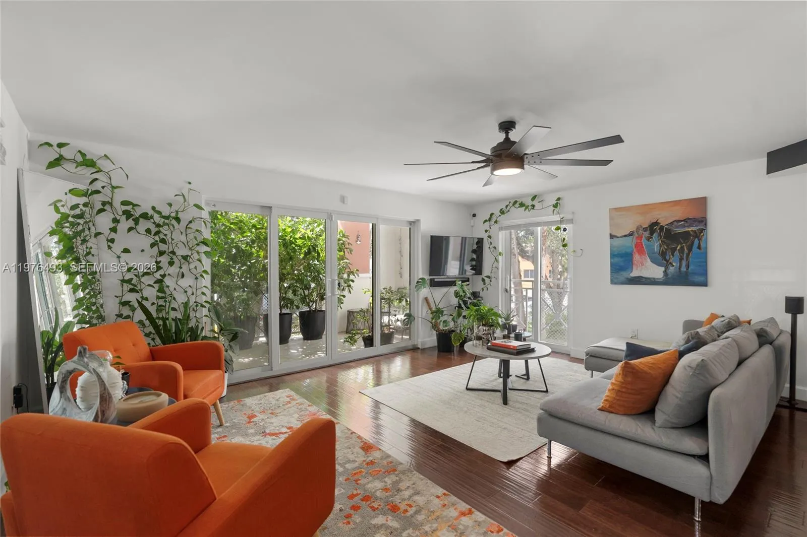 2 bedroom 2 bath for sale at 1005 8th St # 206, Miami Beach FL 33139