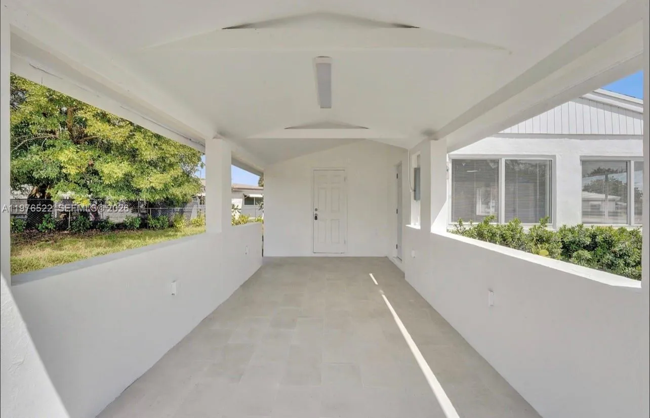 4701 N Andrews Ave, Oakland Park FL 33309