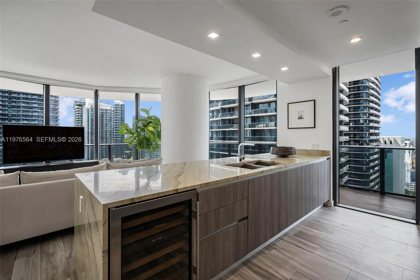 801 S Miami Ave # 2901, Miami FL 33130