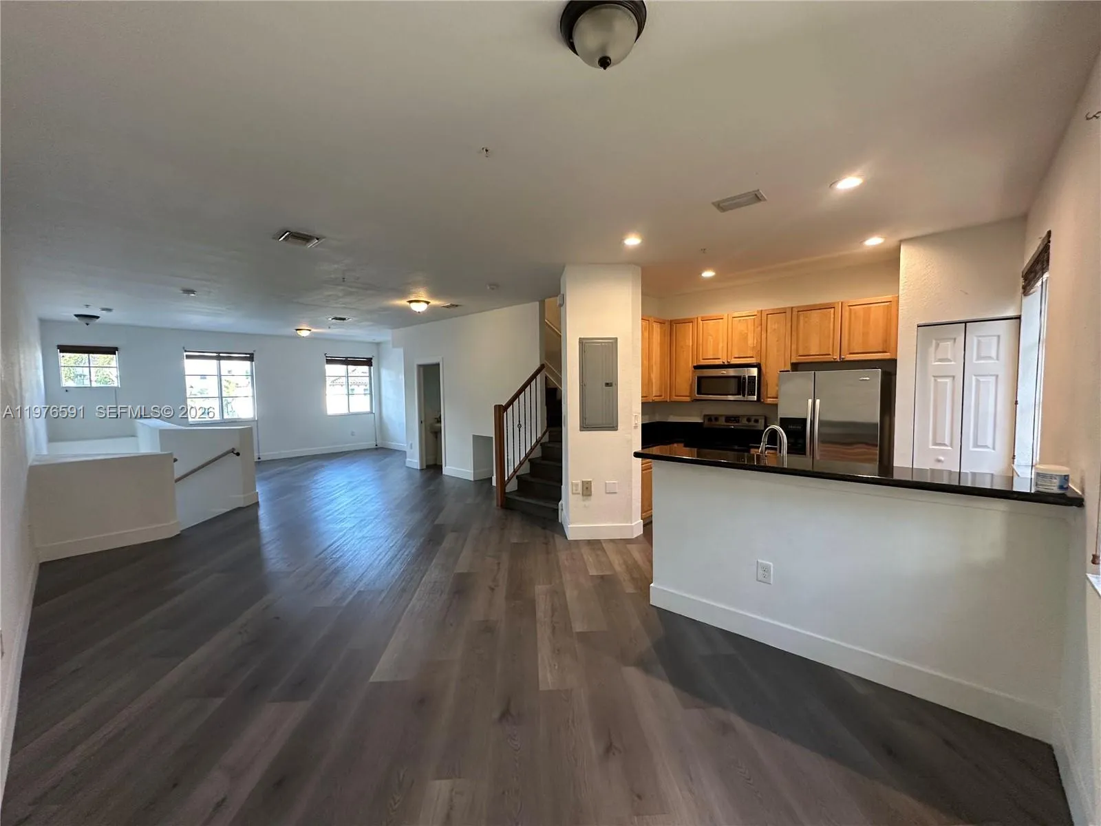3 bedroom 2 bath for sale at 12430 SW 50th St # 131, Miramar FL 33027