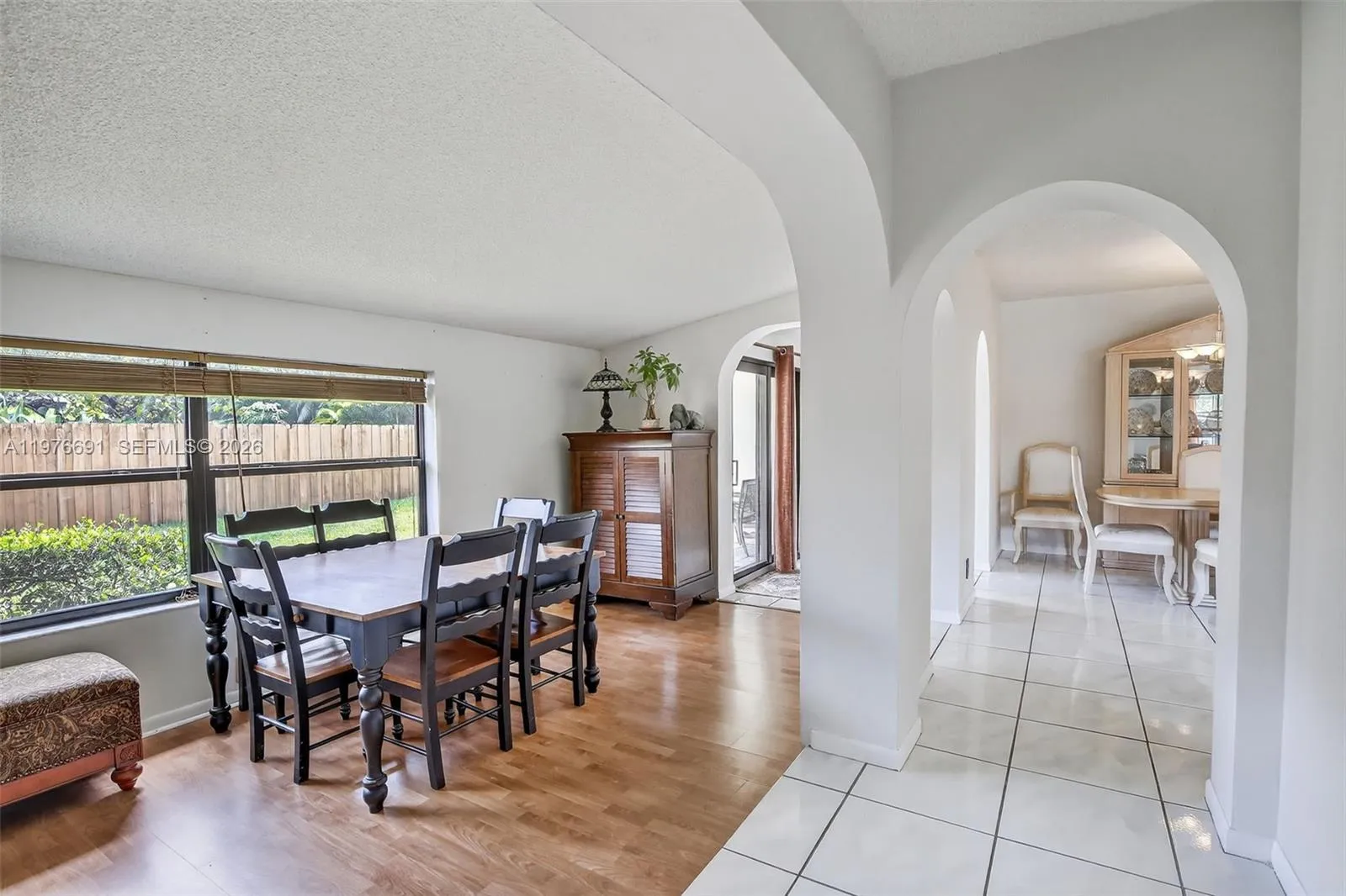 5260 Redwood Ct, Plantation FL 33317