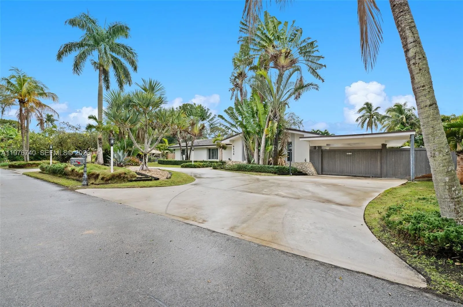 9838 SW 94th Ter, Miami FL 33176
