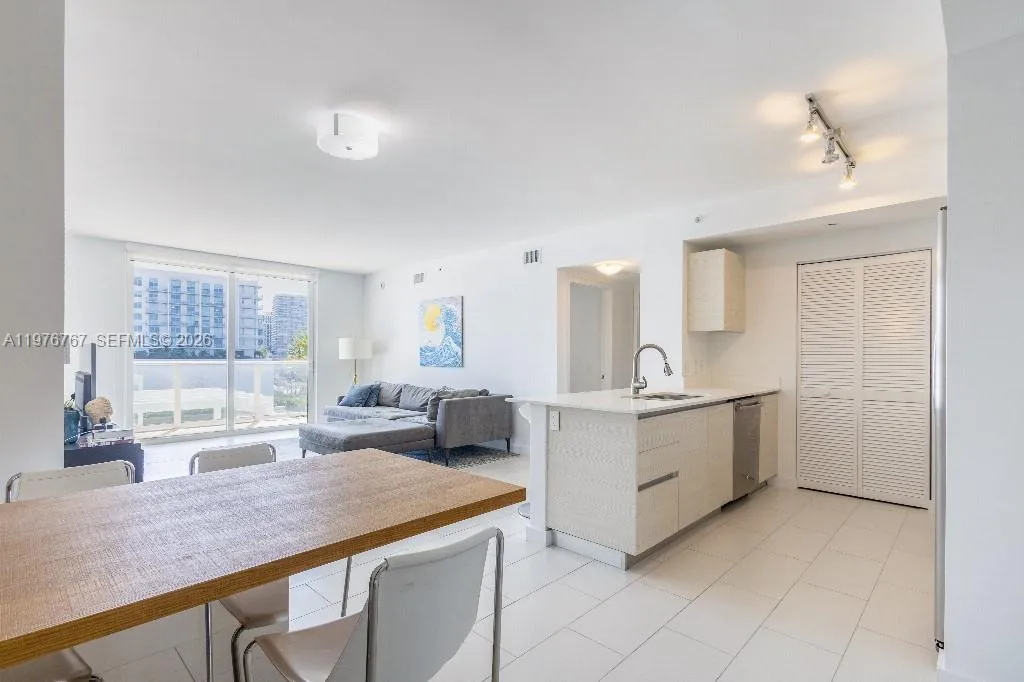 4250 Biscayne Blvd # 816, Miami FL 33137