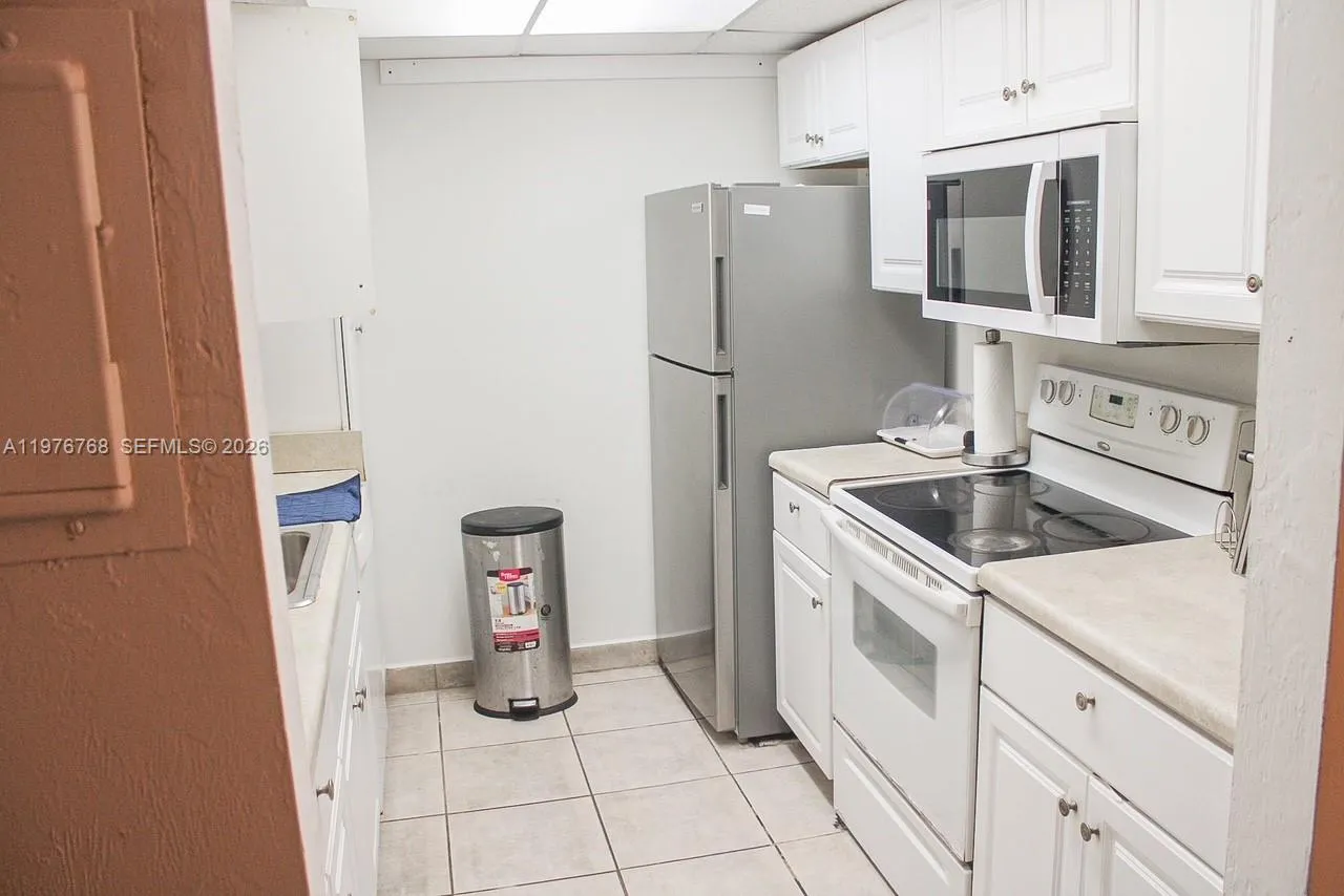 2 bedroom 2 bath for sale at 10818 N Kendall Dr # R25, Miami FL 33176