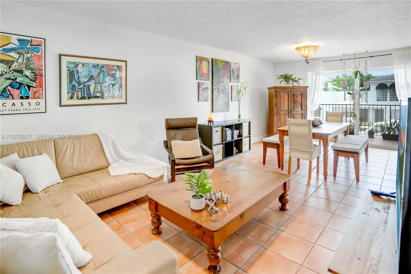 1 bedroom 1 bath for sale at 1455 West Ave # 202, Miami Beach FL 33139