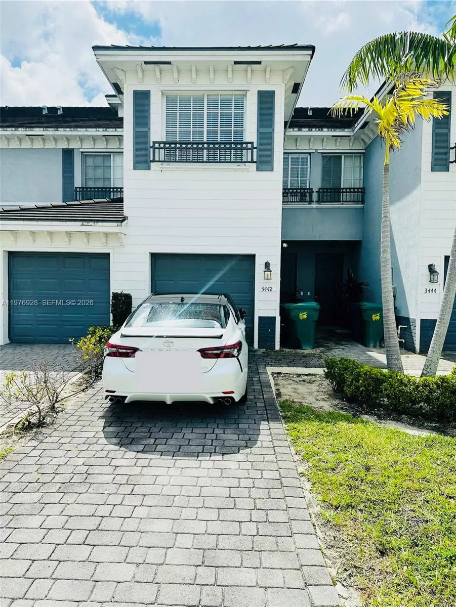 3 bedroom 2 bath for sale at 3442 NW 13th St, Lauderhill FL 33311