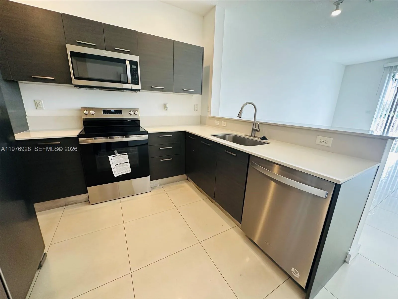 3442 NW 13th St, Lauderhill FL 33311