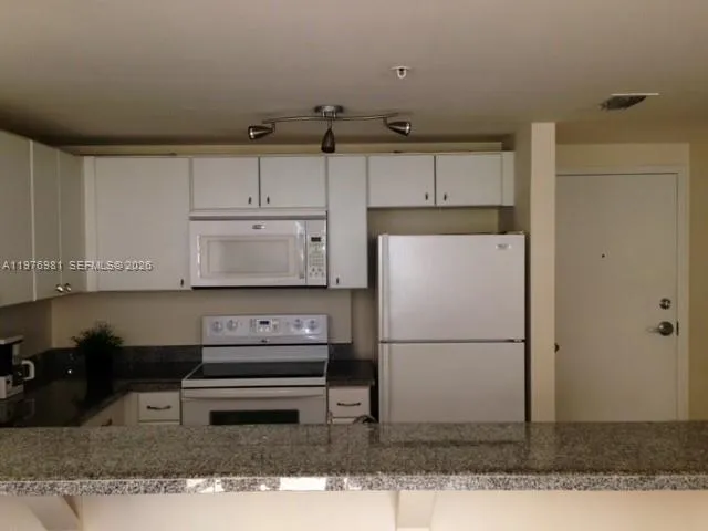 2740 SW 28th Ter # 304, Miami FL 33133