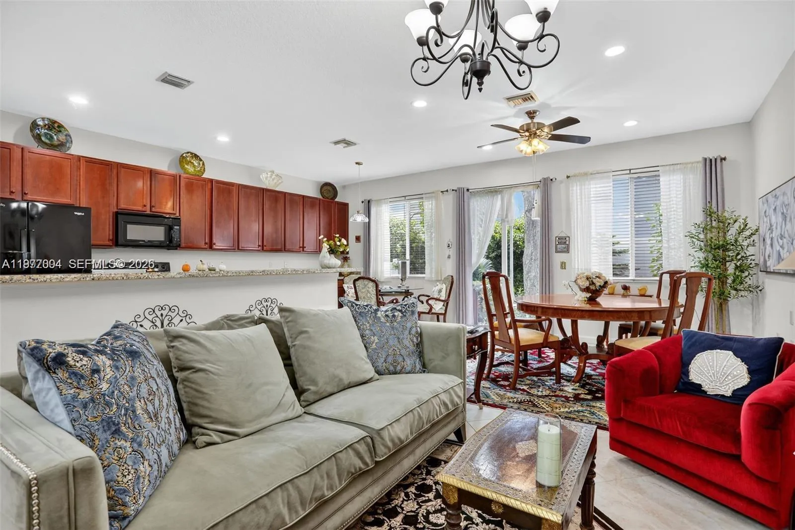 728 SE 2nd St, Pompano Beach FL 33060