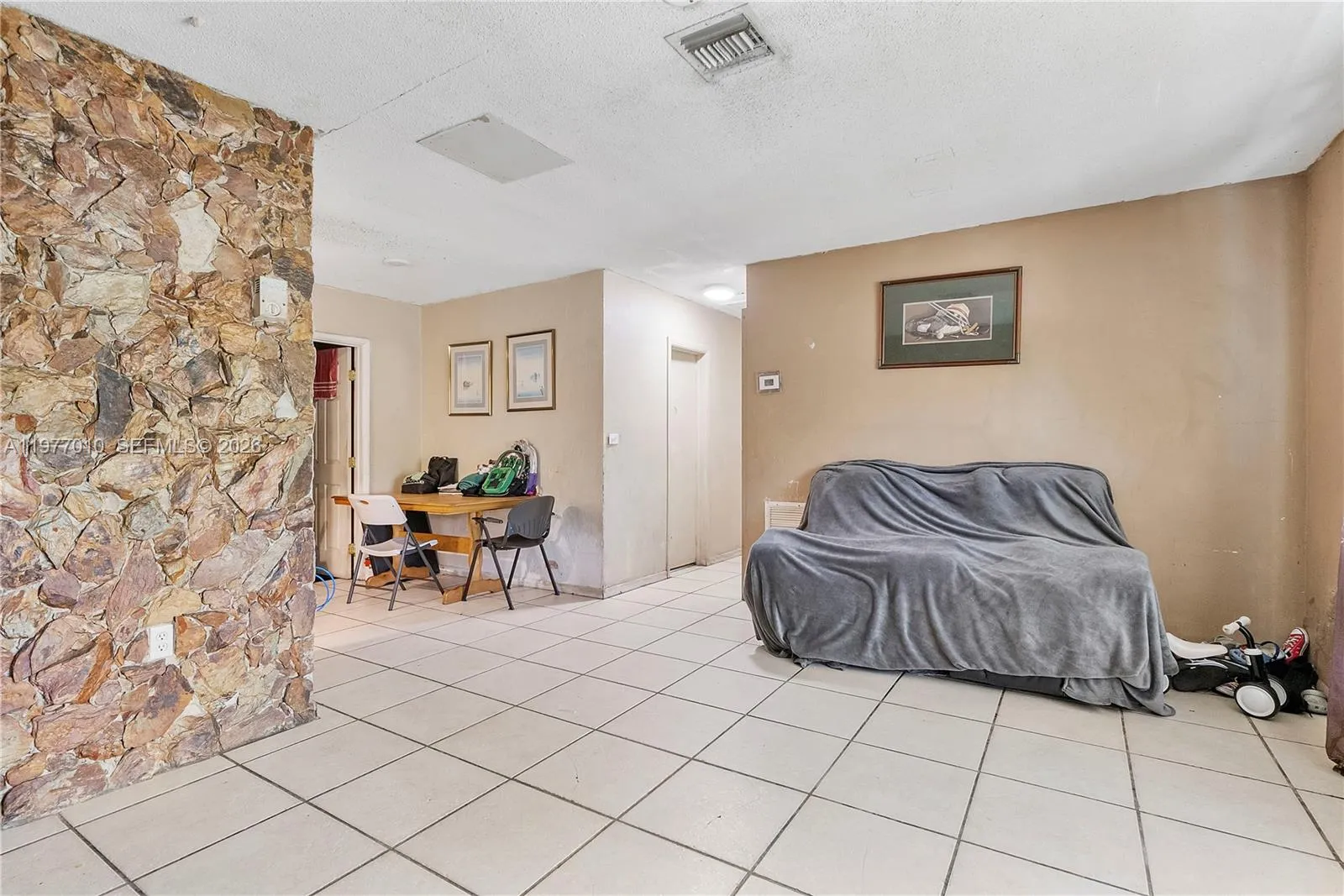 800 NW 33rd Ave, Lauderhill FL 33311