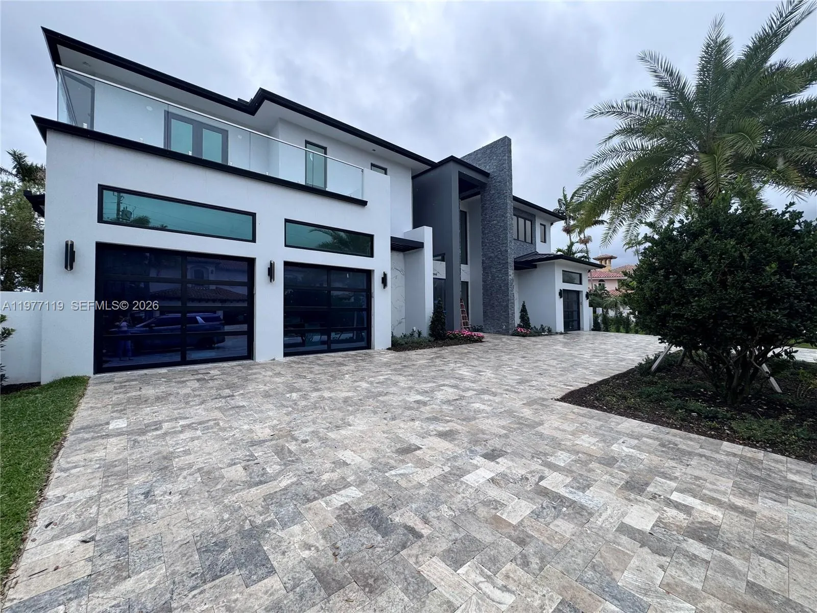 5 bedroom 5 bath for sale at 2848 NE 26th Pl, Fort Lauderdale FL 33306