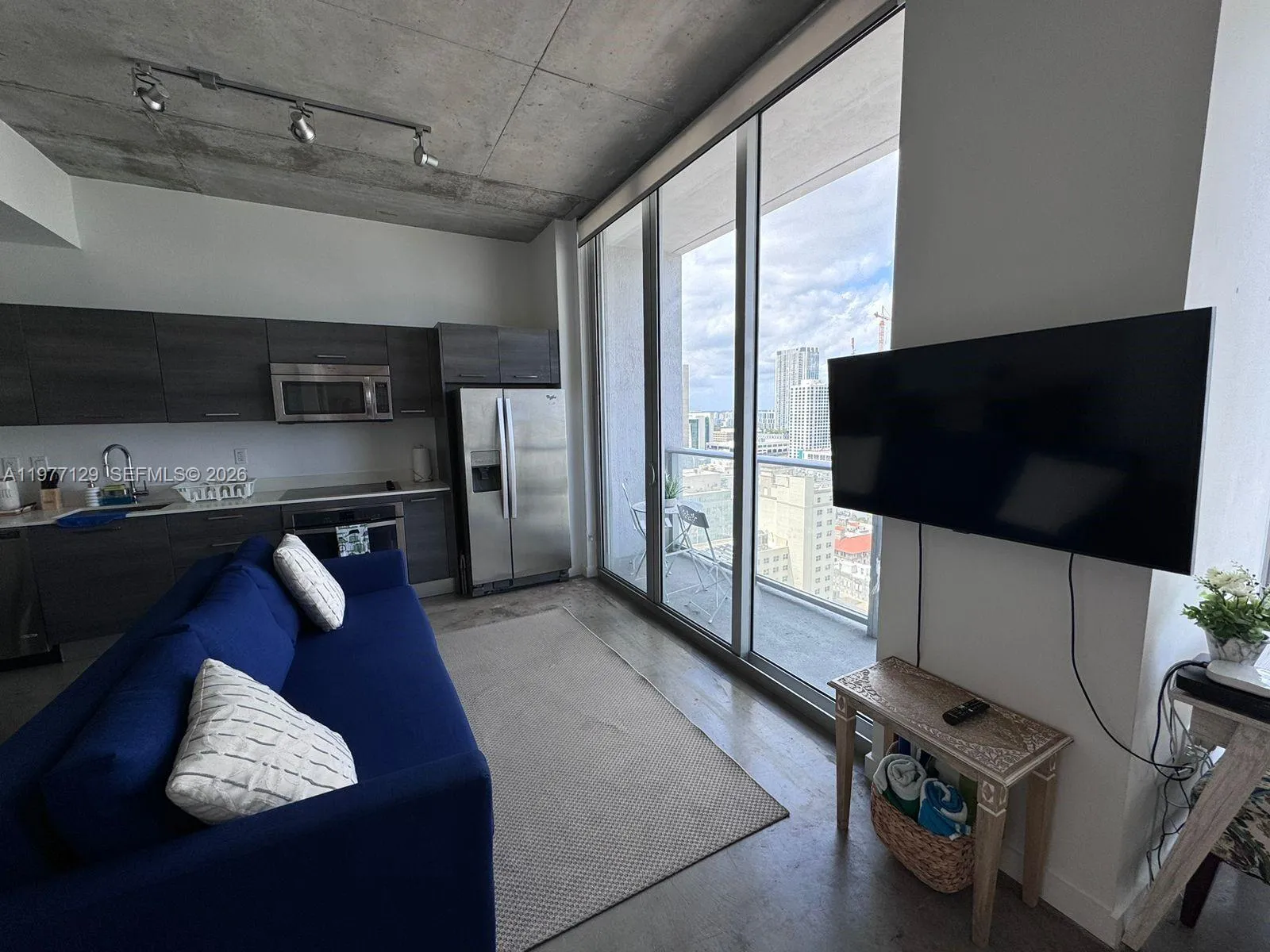 151 SE 1st St # 2406, Miami FL 33131