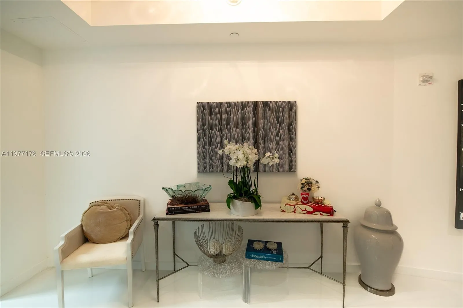 851 NE 1st Ave # 811, Miami FL 33132