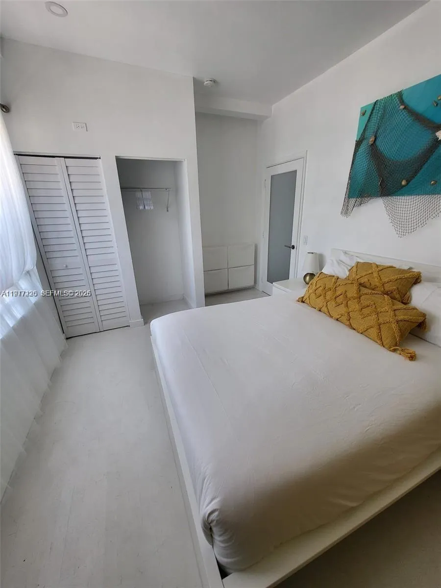 130 3rd St # 101, Miami Beach FL 33139
