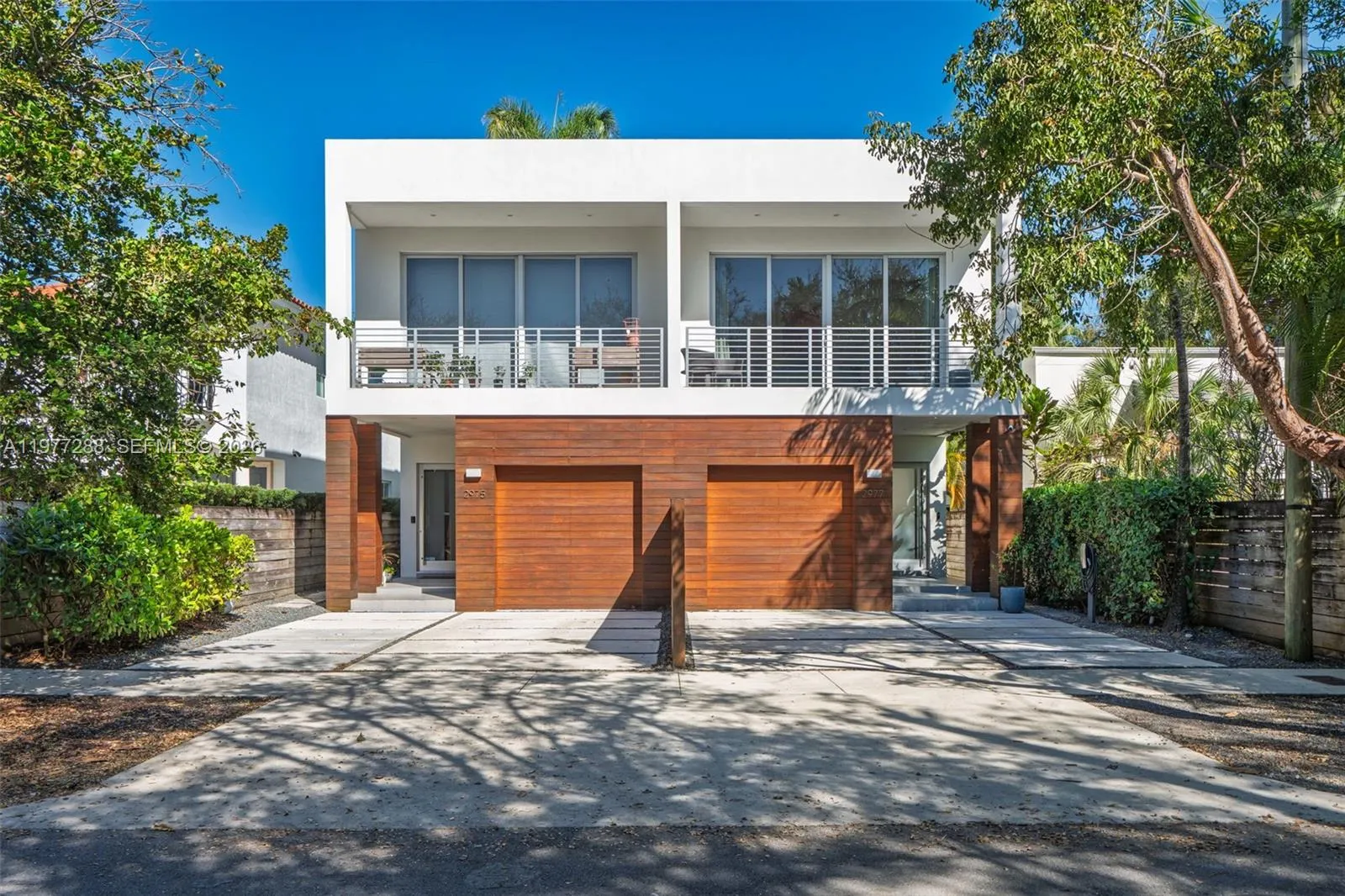 2977 Bridgeport Ave, Miami FL 33133
