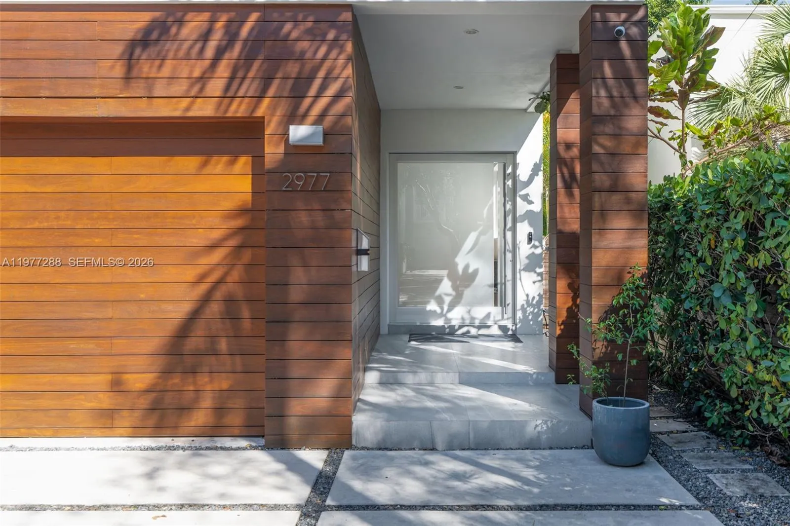 2977 Bridgeport Ave, Miami FL 33133