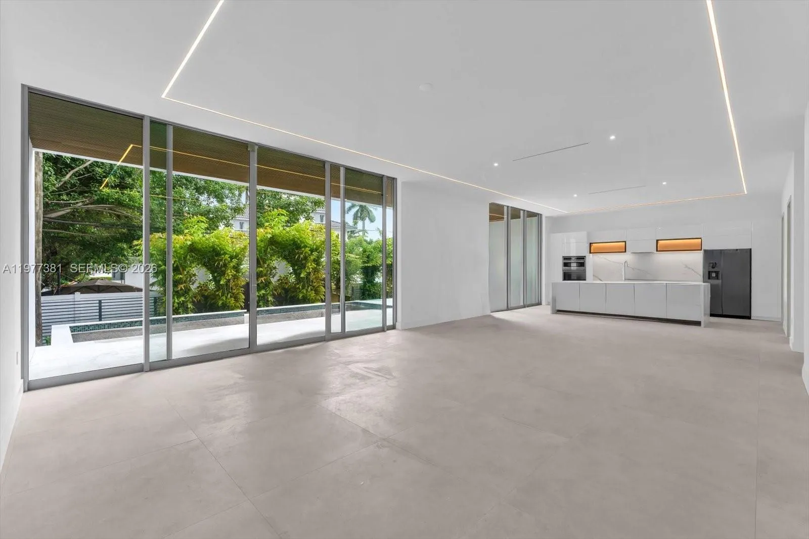 7701 Coquina Dr, North Bay Village FL 33141