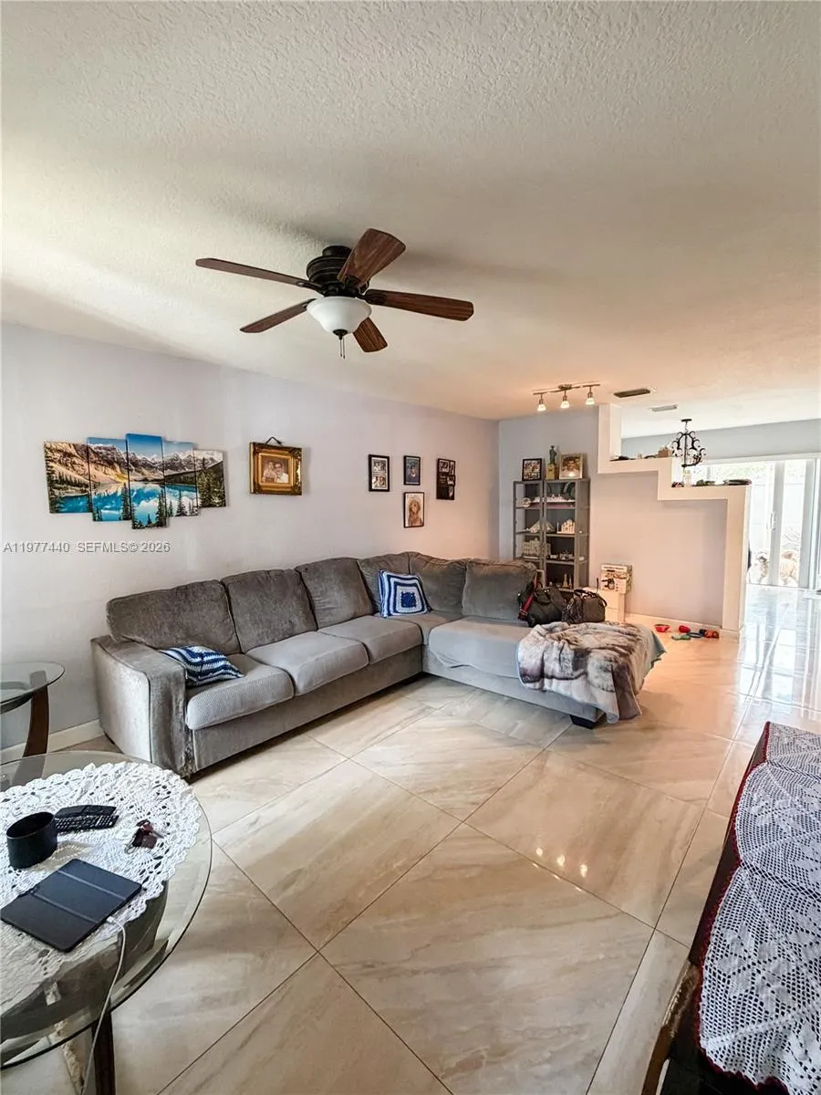 2323 SW 85Way, Miramar FL 33025