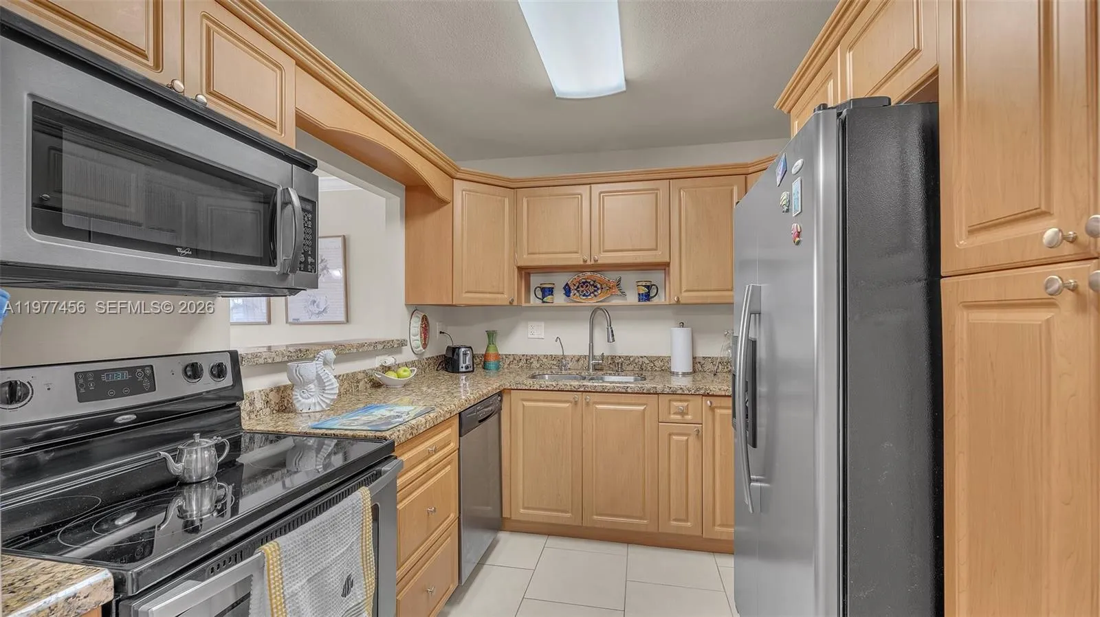 3180 S Ocean Dr # 322, Hallandale Beach FL 33009