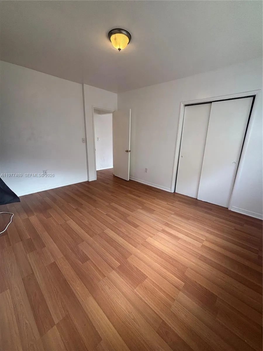 42 Majorca Ave # 6, Coral Gables FL 33134