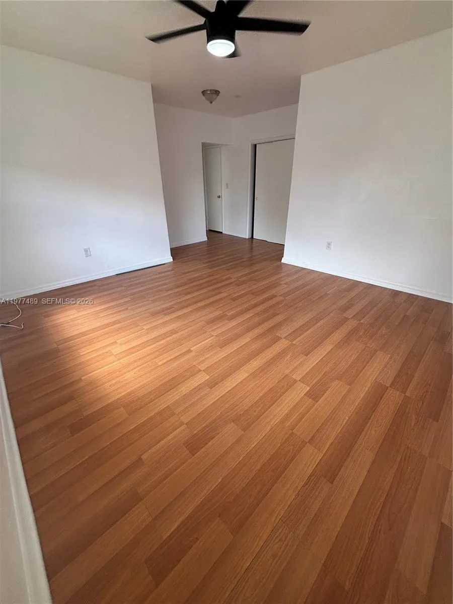 42 Majorca Ave # 6, Coral Gables FL 33134