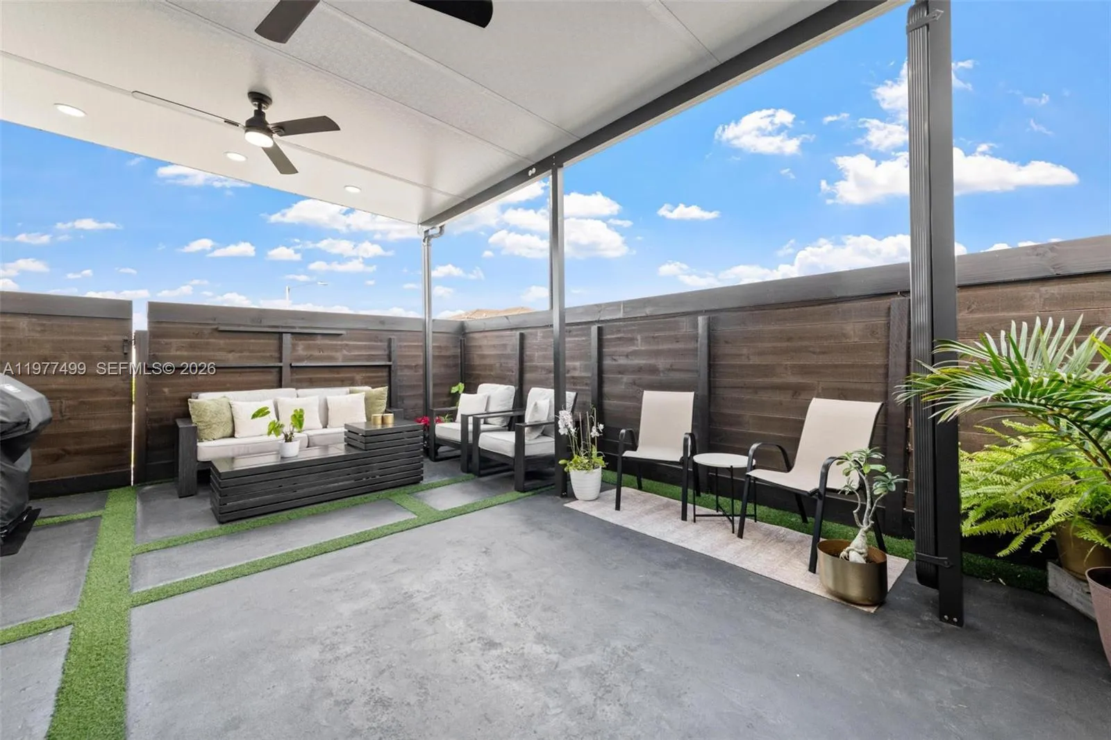 3 bedroom 2 bath for sale at 23005 SW 128th Pl, Miami FL 33170