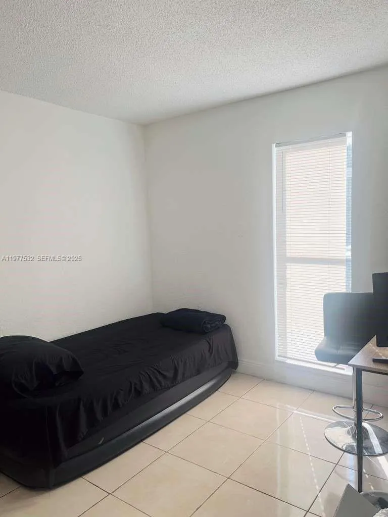 4435 Treehouse Ln # H, Tamarac FL 33319