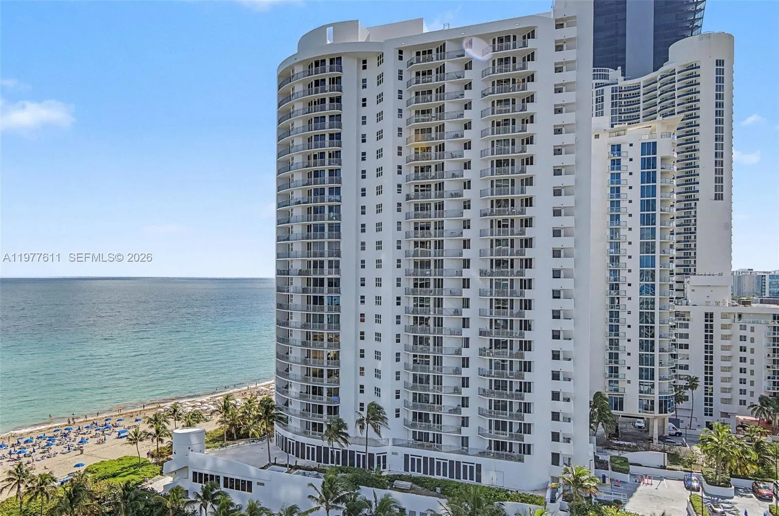 2 bedroom 2 bath for sale at 17475 Collins Ave # 904, Miami Beach FL 33160
