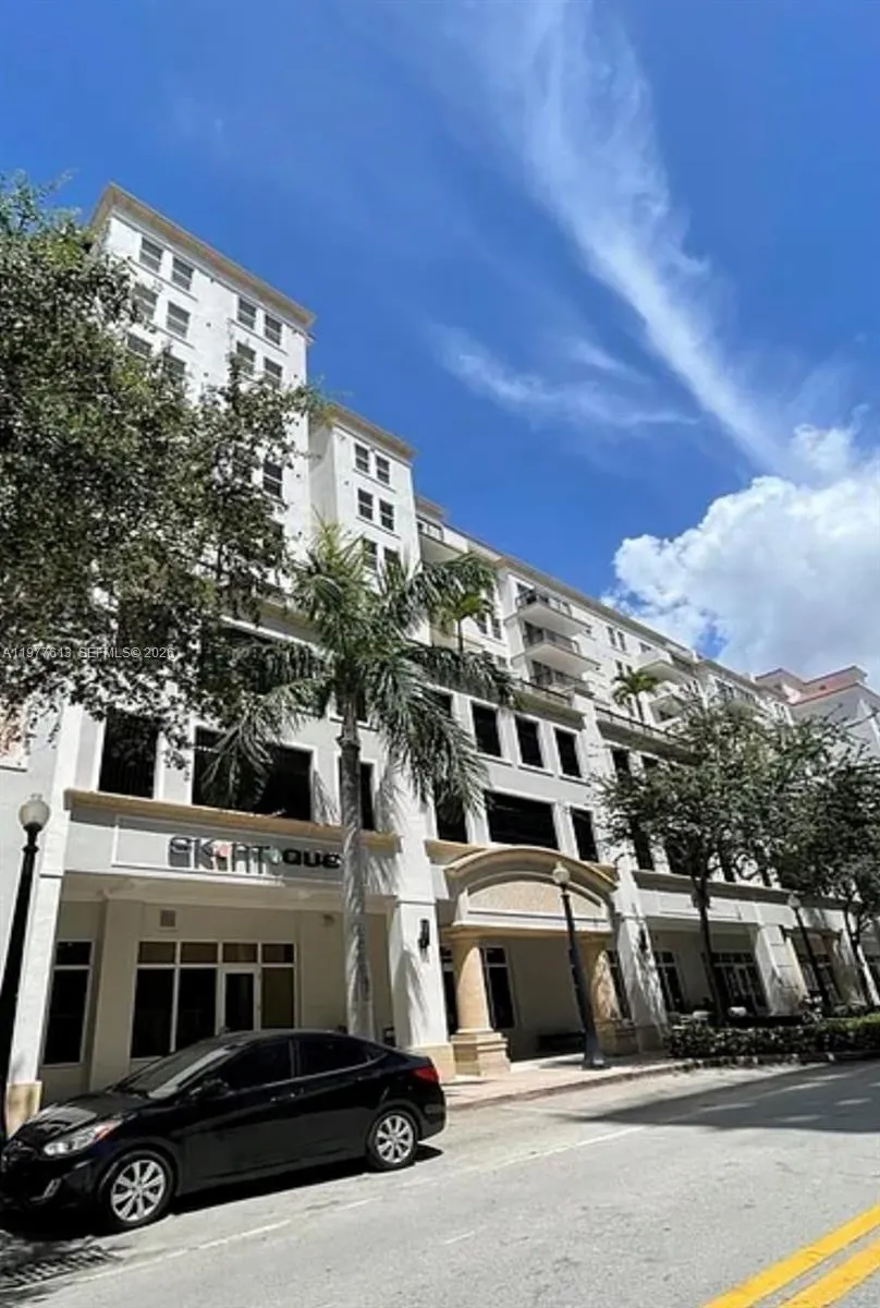 2 bedroom 2 bath for rent at 4100 Salzedo St # 910, Coral Gables FL 33146