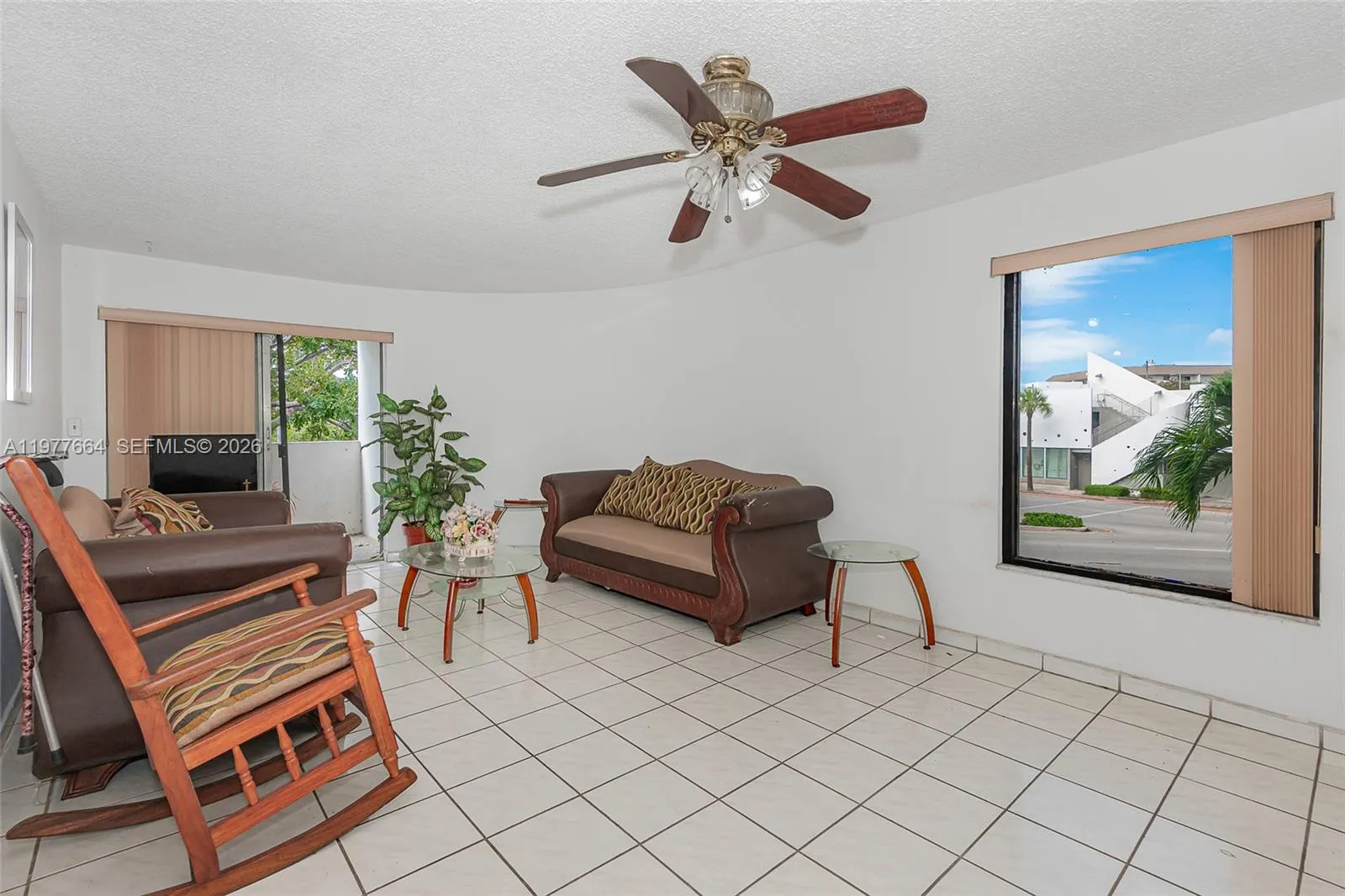 2000 Biarritz Dr # 201, Miami Beach FL 33141