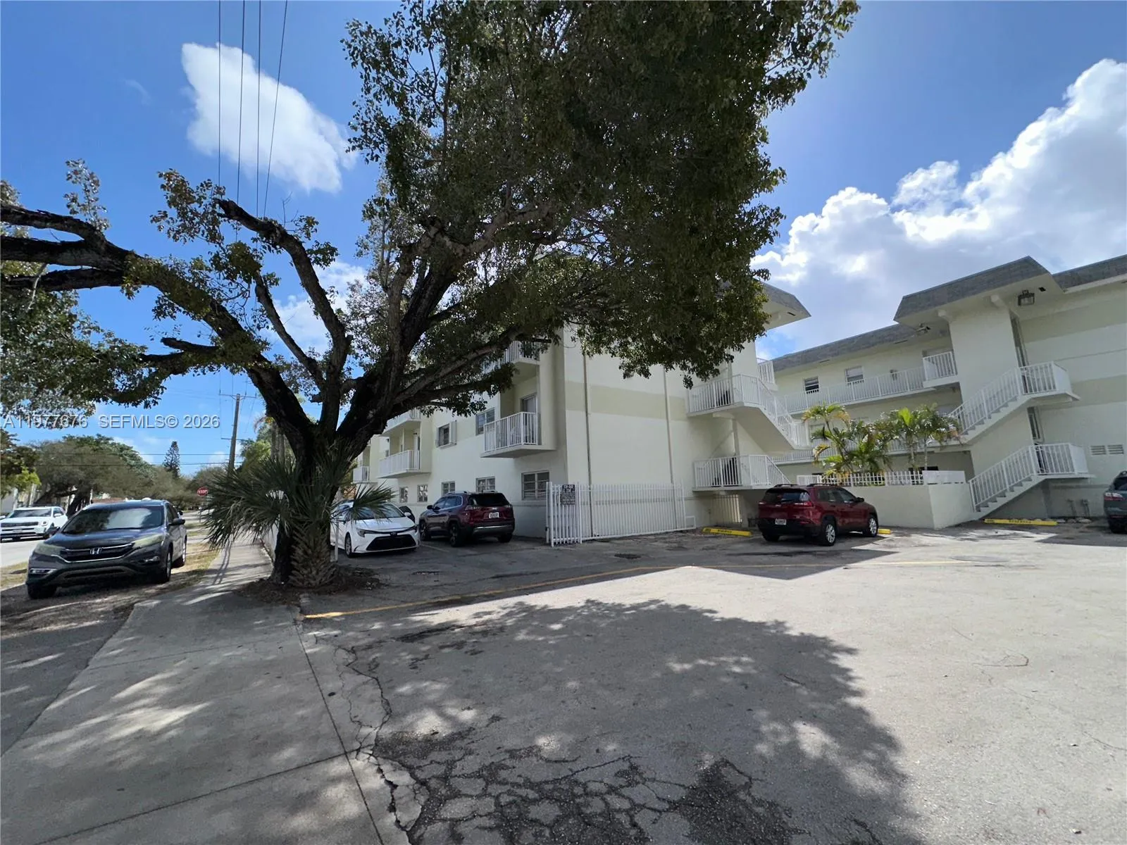 12890 NE 8th Ave # 107, North Miami FL 33161