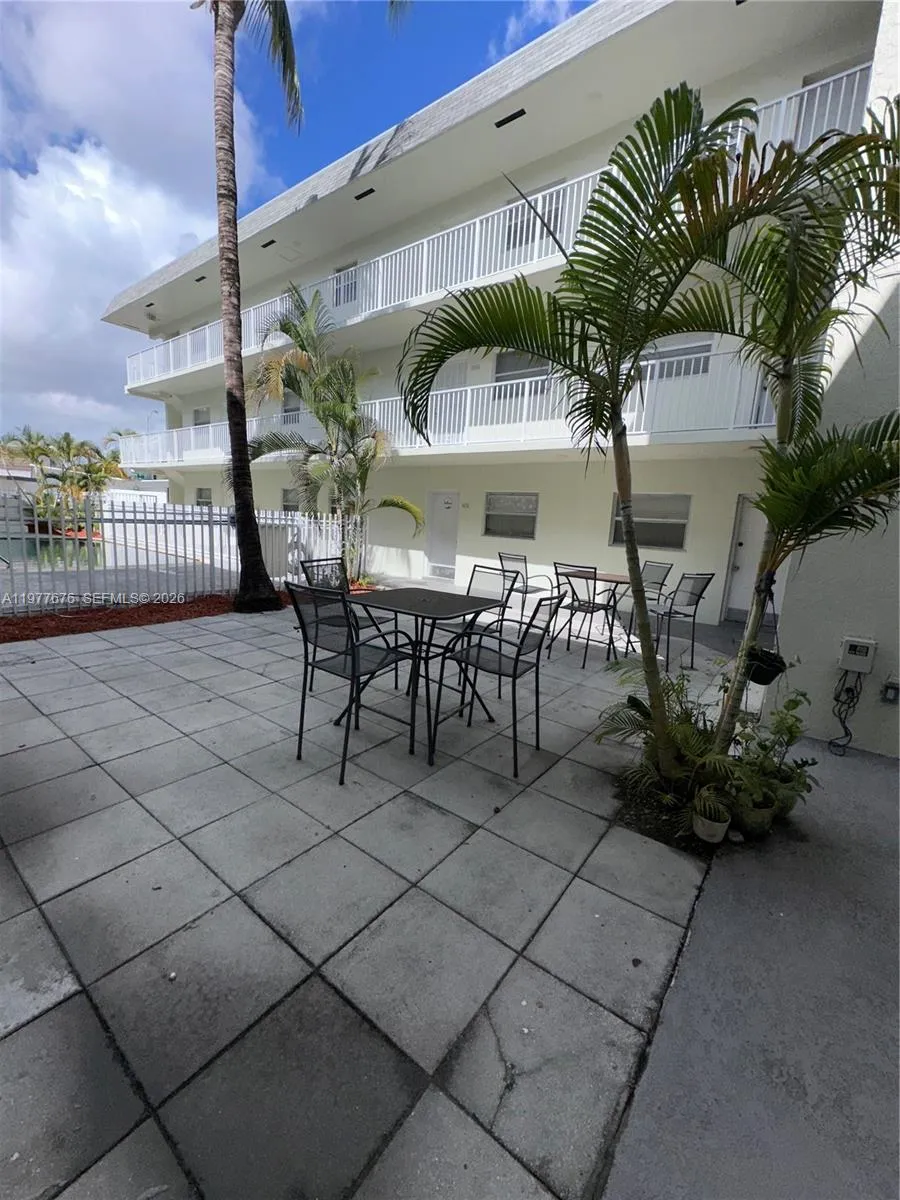 12890 NE 8th Ave # 107, North Miami FL 33161