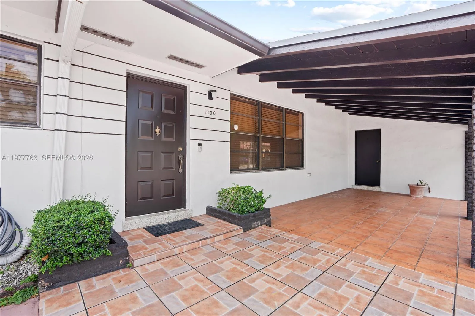 1100 W 53rd Ter, Hialeah FL 33012