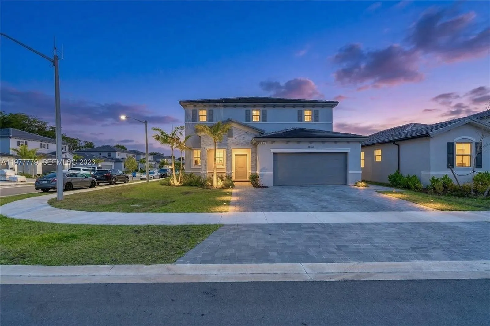 5 bedroom 3 bath for sale at 13629 SW 186th Ln, Miami FL 33177