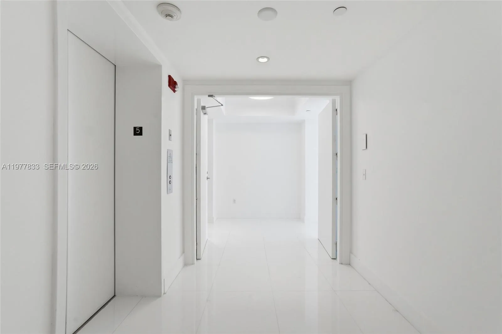 3 bedroom 3 bath for sale at 2627 S Bayshore Dr # 501, Miami FL 33133