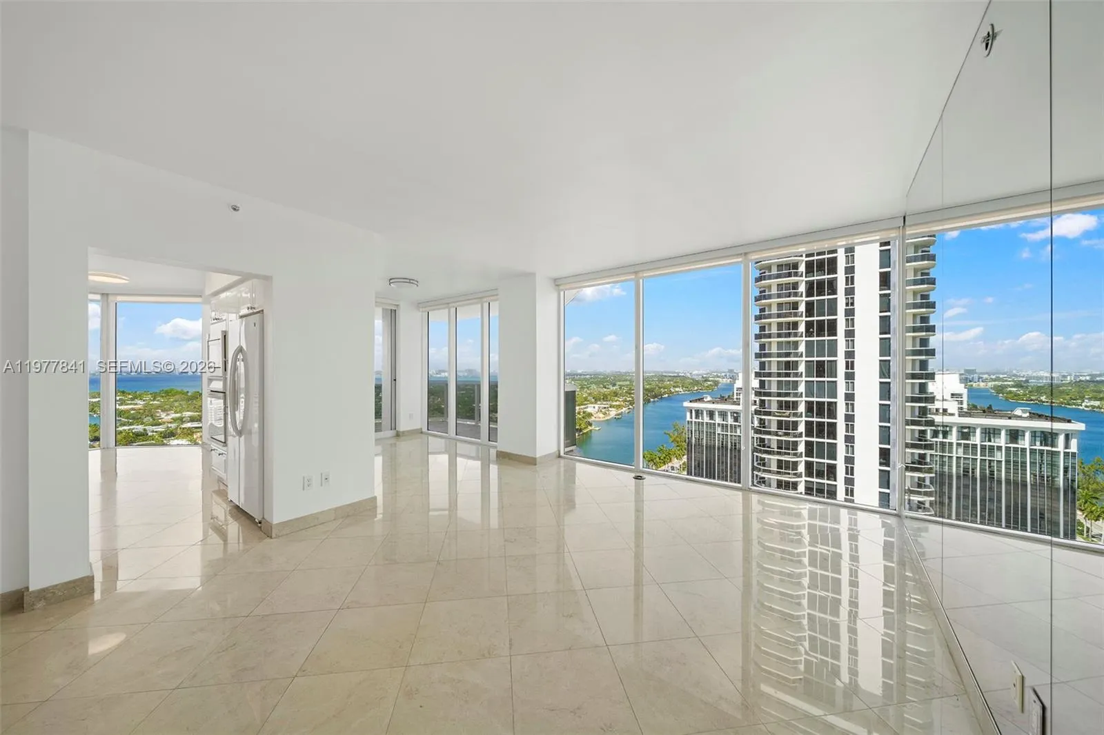 4775 Collins Ave # 2507, Miami Beach FL 33140