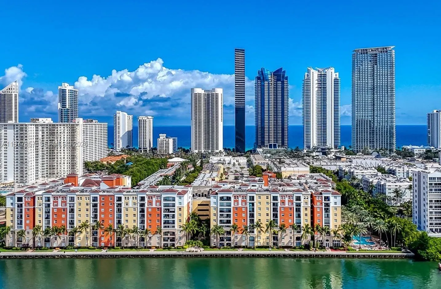 17100 N Bay Rd # 1810, Sunny Isles Beach FL 33160