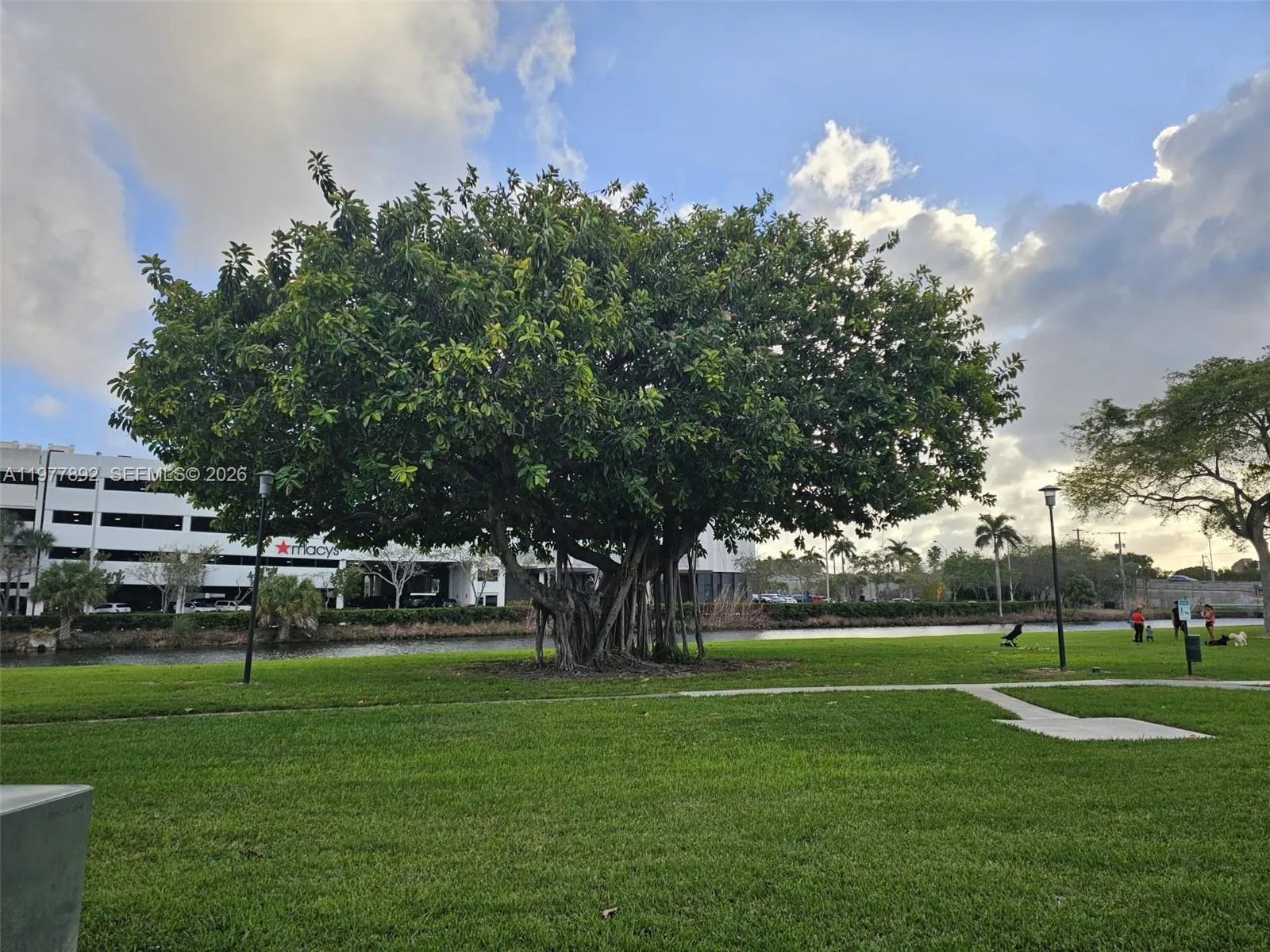 7570 SW 82nd St # F110, Miami FL 33143
