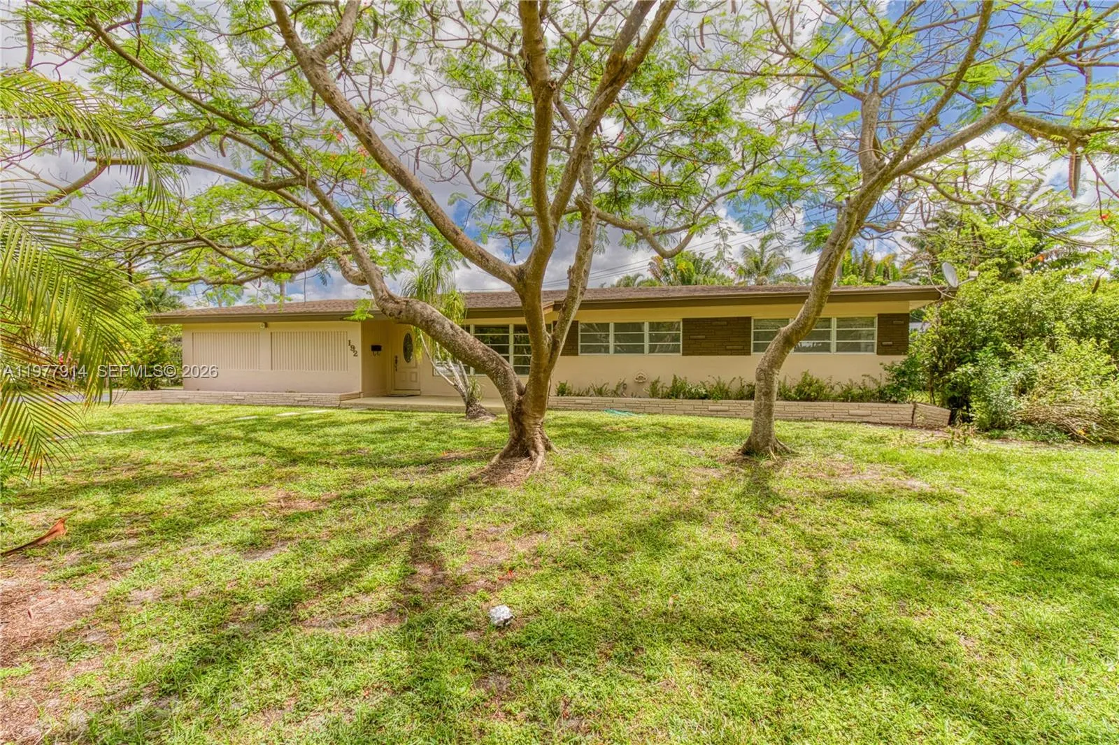 192 SW 62nd Ter, Plantation FL 33317