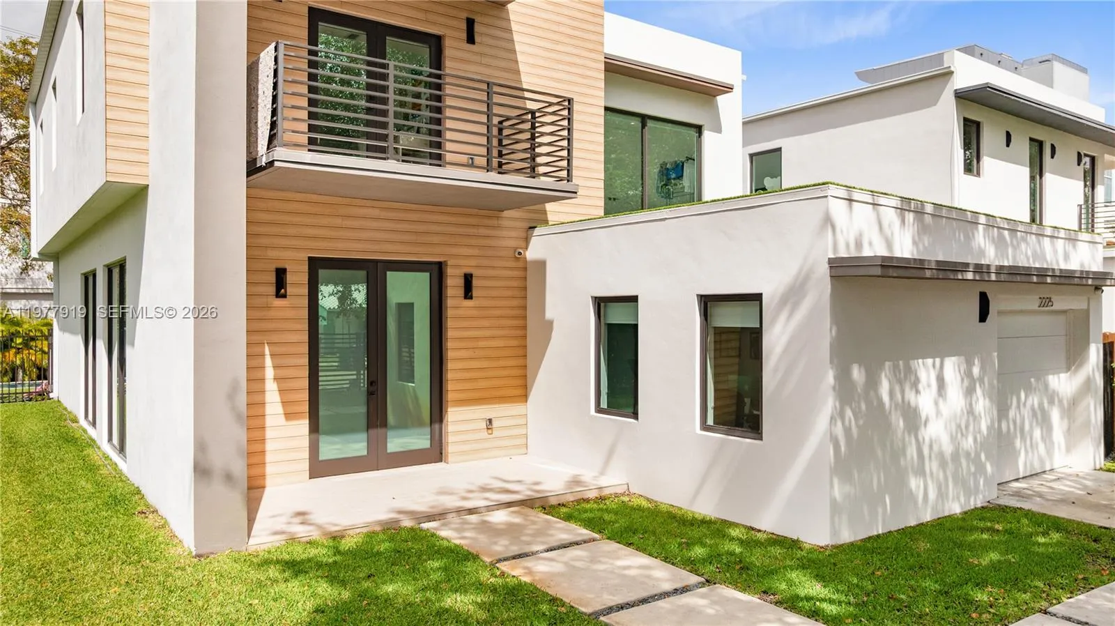 2225 SW 18th Ave, Miami FL 33145